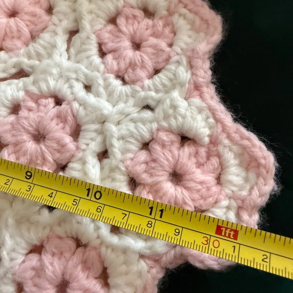 Vintage Cannon Floral Hand Towel Set with Crochet Doilies Pink Orange White 4pc